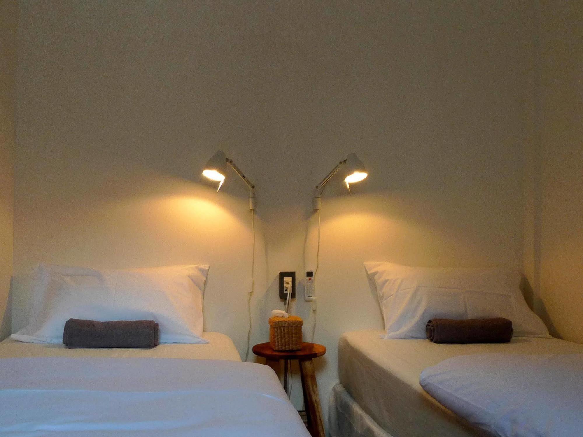 T-Boutique Hostel - Hua Lamphong Bangkok Luaran gambar